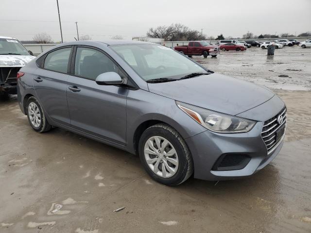 3KPC24A60LE100726 - 2020 HYUNDAI ACCENT SE GRAY photo 4