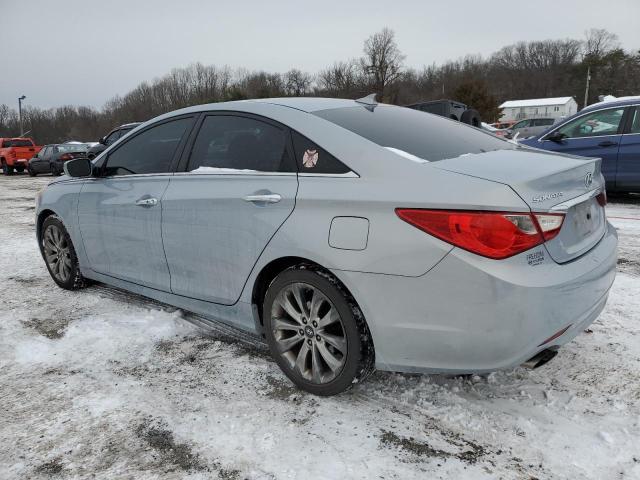 5NPEC4AC8CH344258 - 2012 HYUNDAI SONATA SE SILVER photo 2