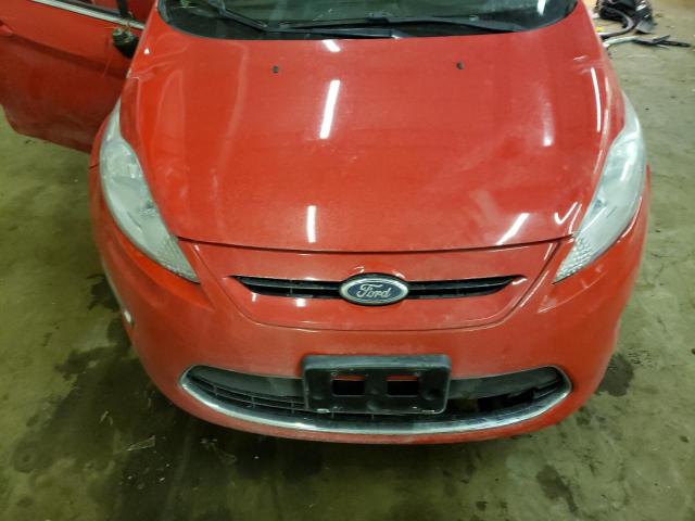 3FADP4FJ8CM118356 - 2012 FORD FIESTA SES RED photo 11