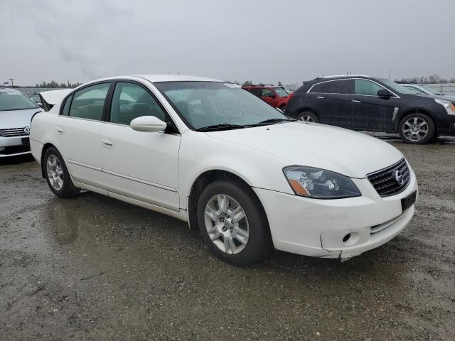 1N4AL11D46N416735 - 2006 NISSAN ALTIMA S WHITE photo 4