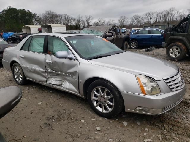 1G6KD5EY5AU107955 - 2010 CADILLAC DTS LUXURY COLLECTION SILVER photo 4