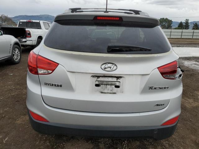 KM8JUCAC8DU638512 - 2013 HYUNDAI TUCSON GLS SILVER photo 6