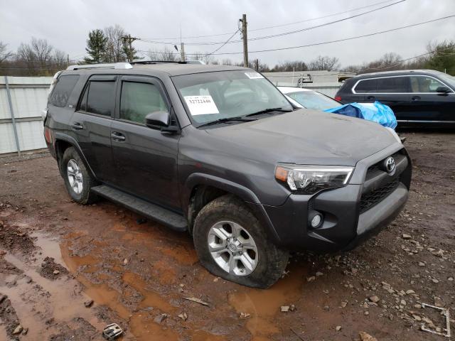 JTEBU5JR3J5526520 - 2018 TOYOTA 4RUNNER SR5/SR5 PREMIUM GRAY photo 4