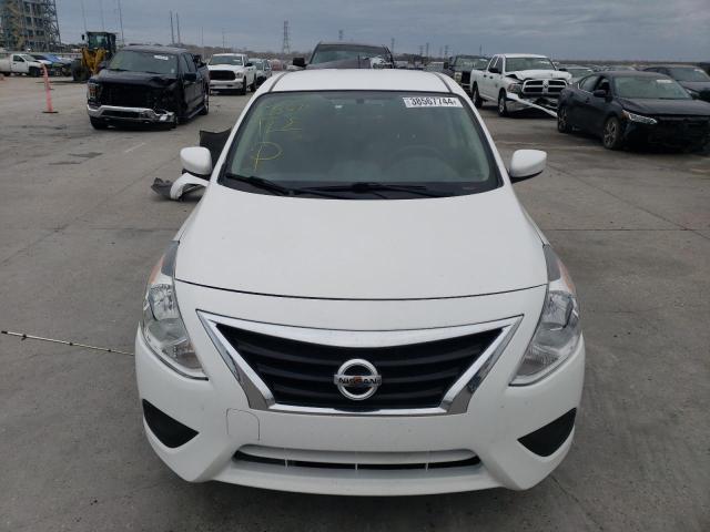 3N1CN7AP1KL833284 - 2019 NISSAN VERSA S WHITE photo 5