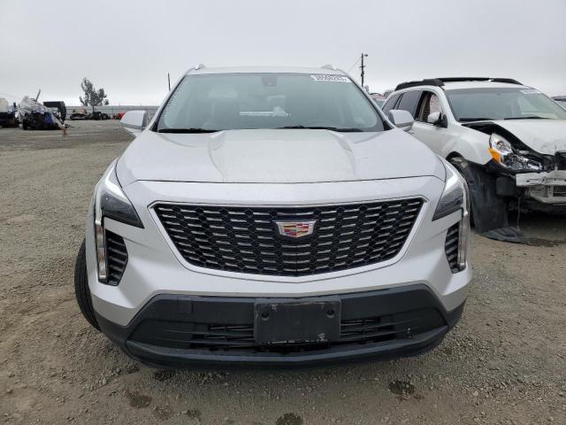 1GYAZAR40KF188230 - 2019 CADILLAC XT4 LUXURY SILVER photo 5