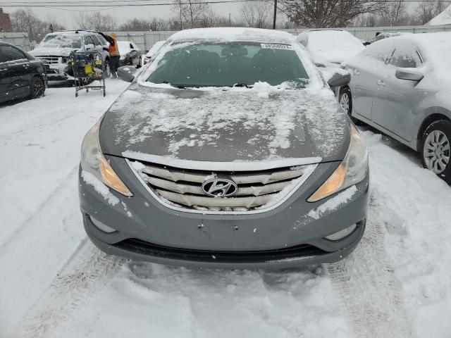 5NPEC4AC1DH534744 - 2013 HYUNDAI SONATA SE GRAY photo 5