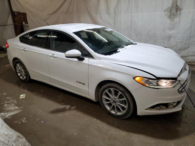 3FA6P0LU4HR314367 - 2017 FORD FUSION SE HYBRID WHITE photo 4