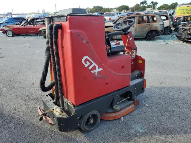 67847DTS - 2005 OTHR SWEEPER RED photo 4
