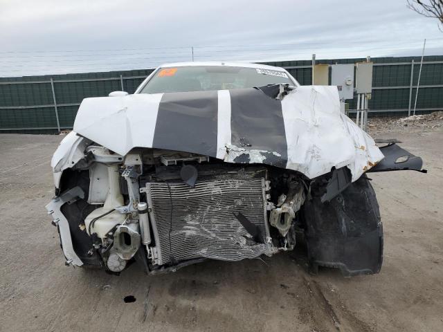 2C3CDXBG1CH215122 - 2012 DODGE CHARGER SE WHITE photo 5