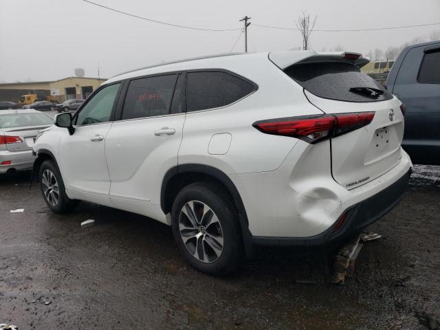 5TDGZRBH4NS588971 - 2022 TOYOTA HIGHLANDER XLE WHITE photo 2