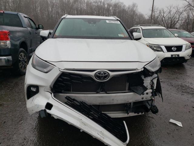 5TDGZRBH4NS588971 - 2022 TOYOTA HIGHLANDER XLE WHITE photo 5