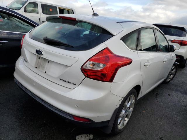 1FADP3N25DL117074 - 2013 FORD FOCUS TITANIUM WHITE photo 3