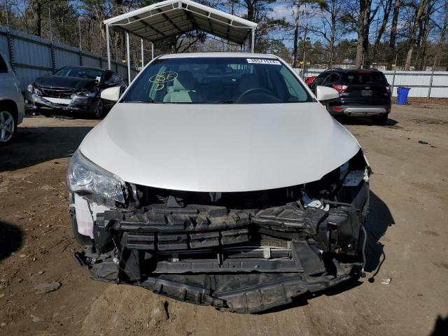 4T1BF1FK5HU420066 - 2017 TOYOTA CAMRY LE WHITE photo 5