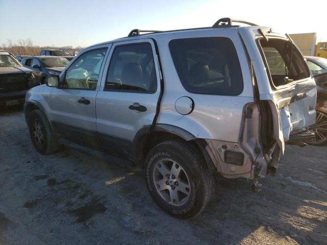 1FMYU93124KA97997 - 2004 FORD ESCAPE XLT SILVER photo 2