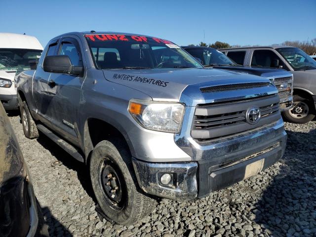 5TFUM5F1XEX057887 - 2014 TOYOTA TUNDRA DOUBLE CAB SR/SR5 SILVER photo 4