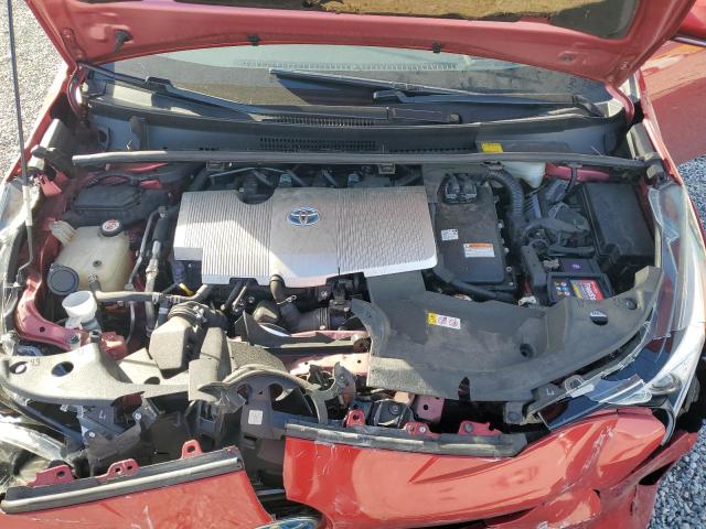 JTDKARFU4J3554887 - 2018 TOYOTA PRIUS RED photo 11