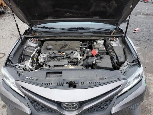 4T1B11HK6KU693357 - 2019 TOYOTA CAMRY L GRAY photo 11