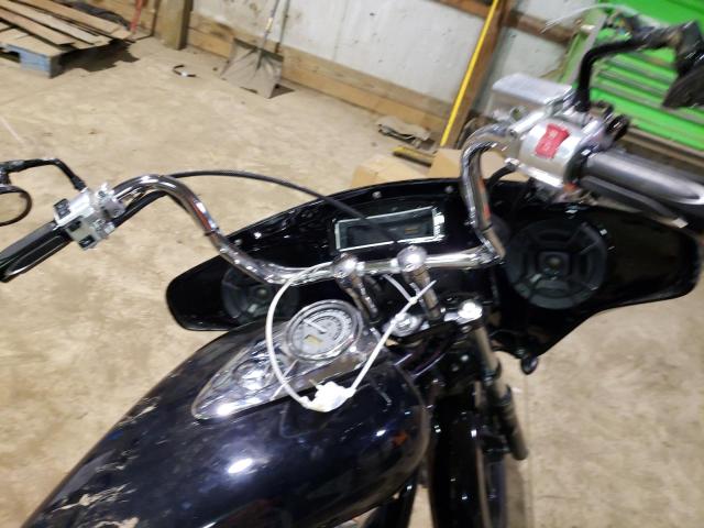 JH2SC6700AK000568 - 2010 HONDA VT1300 CS BLACK photo 5