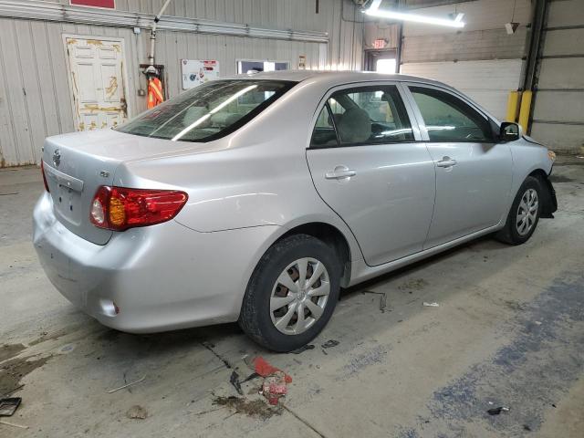 JTDBU4EE7AJ076500 - 2010 TOYOTA COROLLA BASE 银色 照片 3
