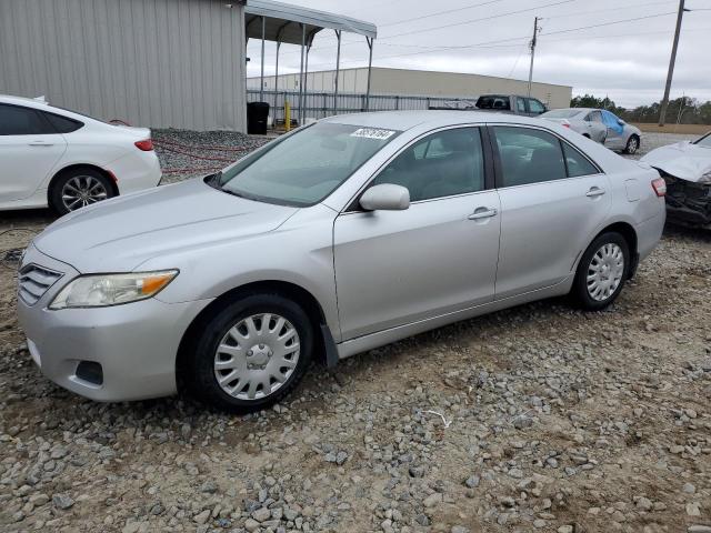 4T4BF3EKXBR180586 - 2011 TOYOTA CAMRY BASE SILVER photo 1