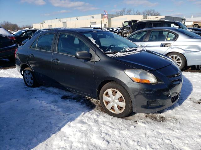 JTDBT923281280568 - 2008 TOYOTA YARIS GRAY photo 4