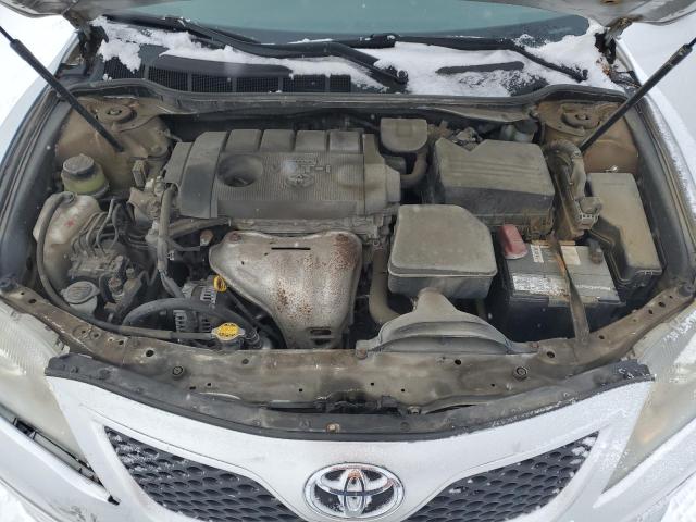 4T1BF3EK8BU221646 - 2011 TOYOTA CAMRY BASE SILVER photo 11