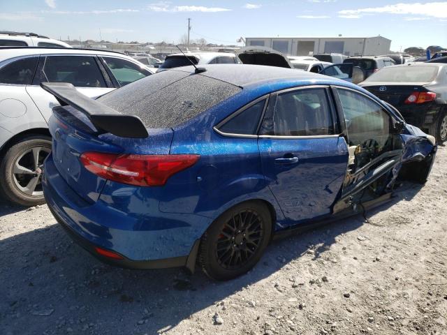 1FADP3FE3JL258939 - 2018 FORD FOCUS SE BLUE photo 3