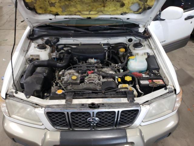 JF1SF65551H722586 - 2001 SUBARU FORESTER S WHITE photo 11