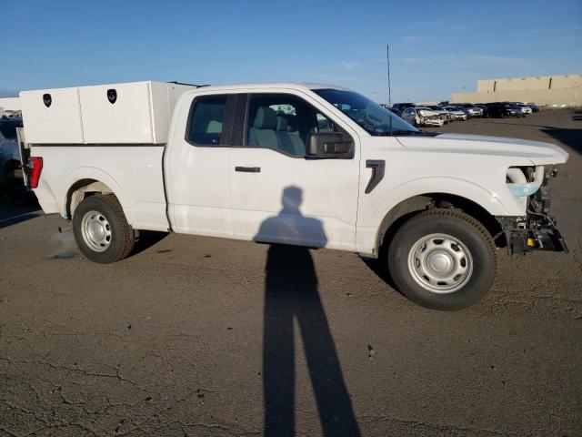 1FTEX1C84MKF06076 - 2021 FORD F150 SUPER WHITE photo 4