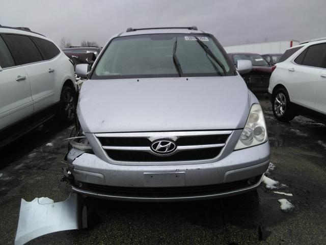 KNDMC233086051128 - 2008 HYUNDAI ENTOURAGE GLS SILVER photo 5