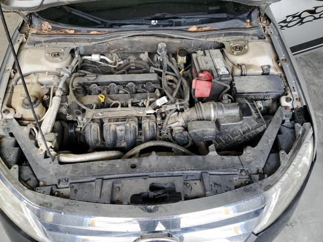 3FAHP0HA1AR413757 - 2010 FORD FUSION SE SILVER photo 11