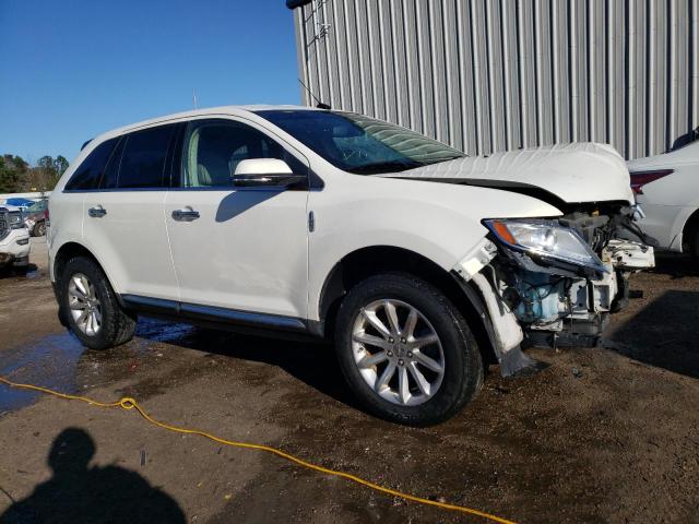 2LMDJ6JK6DBL48620 - 2013 LINCOLN MKX WHITE photo 4