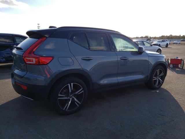 YV4162UM1L2336905 - 2020 VOLVO XC40 T5 R-DESIGN GRAY photo 3