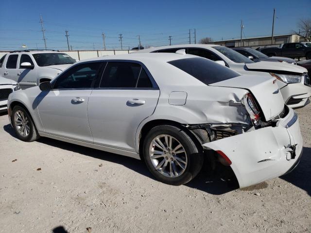 2C3CCAAG0JH275763 - 2018 CHRYSLER 300 TOURING WHITE photo 2