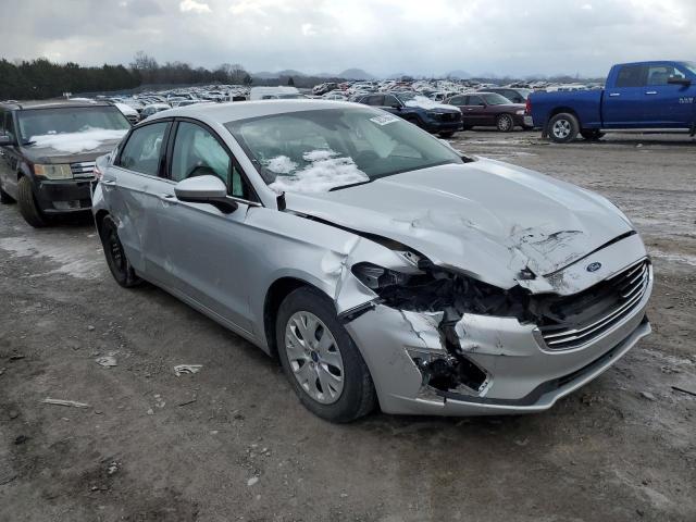 3FA6P0G79KR166566 - 2019 FORD FUSION S SILVER photo 4