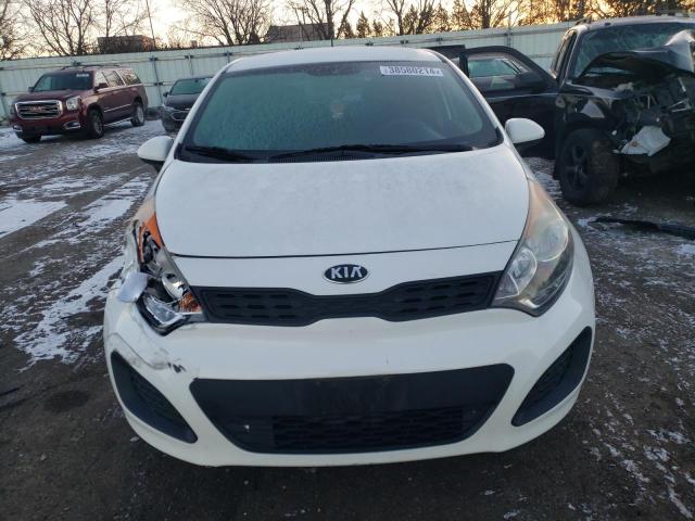 KNADM5A3XF6500732 - 2015 KIA RIO LX WHITE photo 5