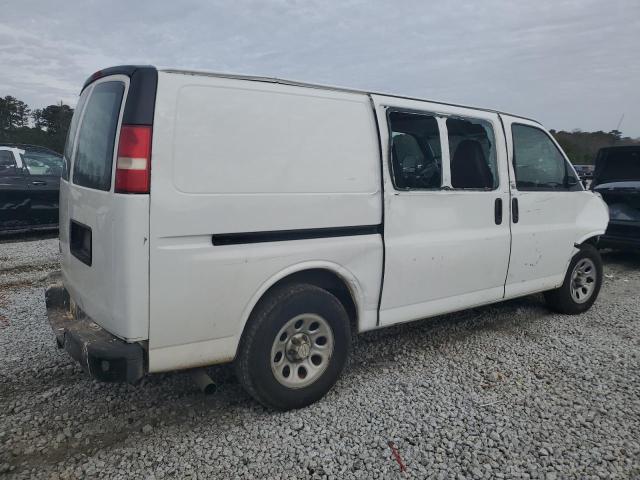 1GCFG154091166128 - 2009 CHEVROLET EXPRESS G1 WHITE photo 3