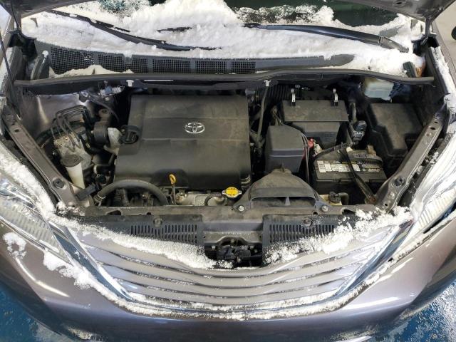 5TDYK3DC6FS630873 - 2015 TOYOTA SIENNA XLE GRAY photo 11