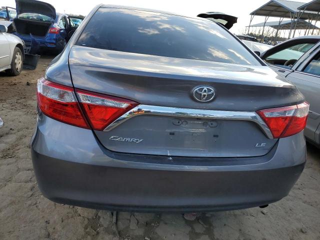 4T1BF1FK6HU795528 - 2017 TOYOTA CAMRY LE GRAY photo 6
