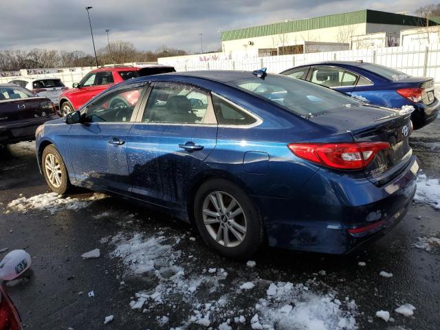 5NPE24AF5HH548620 - 2017 HYUNDAI SONATA SE BLUE photo 2