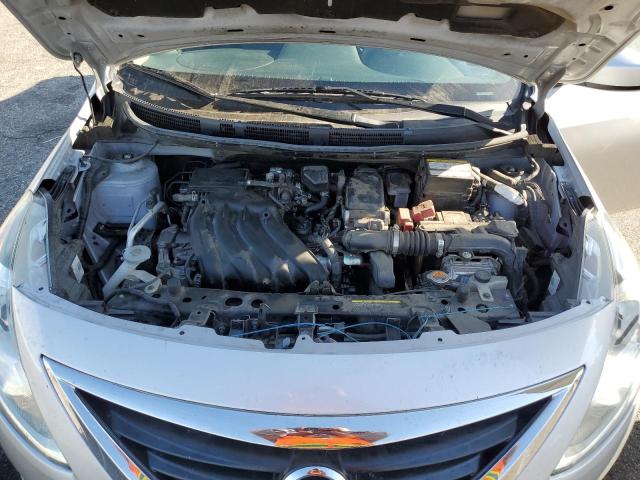 3N1CN7AP3GL908879 - 2016 NISSAN VERSA S SILVER photo 11