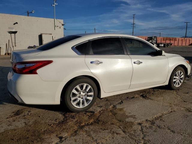 1N4AL3AP4GN318439 - 2016 NISSAN ALTIMA 2.5 WHITE photo 3