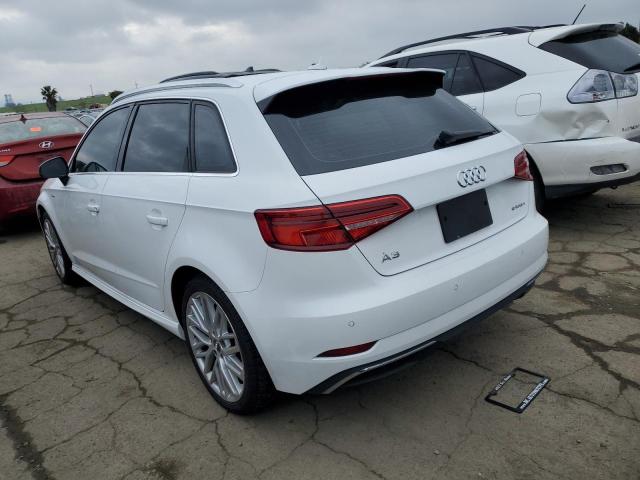 WAUTPBFF7JA081636 - 2018 AUDI A3 E-TRON PREMIUM PLUS WHITE photo 2