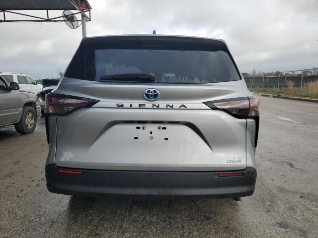5TDKRKEC9PS173262 - 2023 TOYOTA SIENNA LE SILVER photo 6