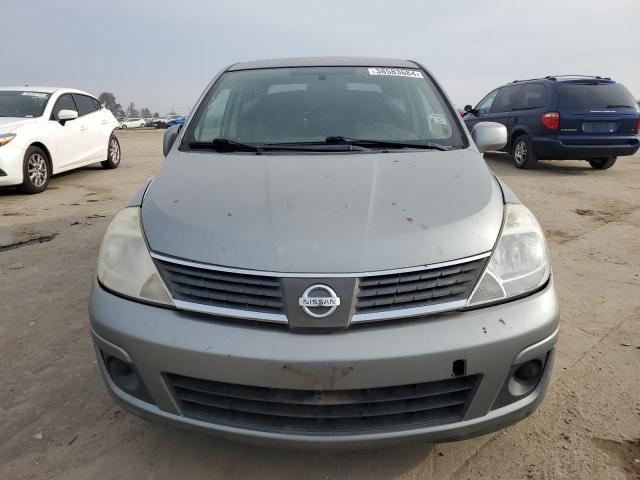 3N1BC11E67L408731 - 2007 NISSAN VERSA S GRAY photo 5