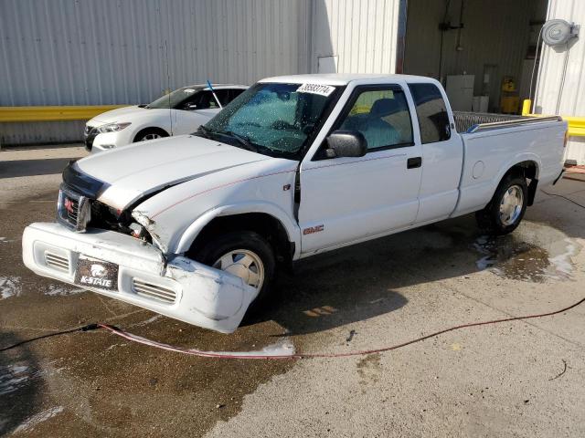 1GTCS19W028201115 - 2002 GMC SONOMA WHITE photo 1