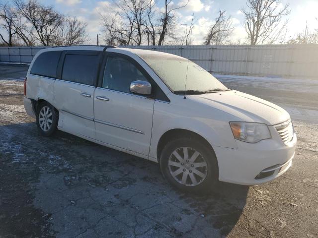 2C4RC1CG1CR134488 - 2012 CHRYSLER TOWN & COU TOURING L WHITE photo 4