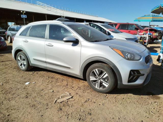 KNDCB3LC4L5393054 - 2020 KIA NIRO LX SILVER photo 4