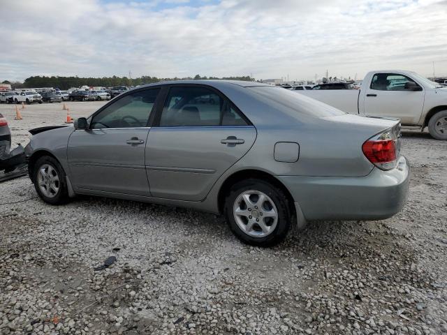 JTDBE32KX63045769 - 2006 TOYOTA CAMRY LE GRAY photo 2