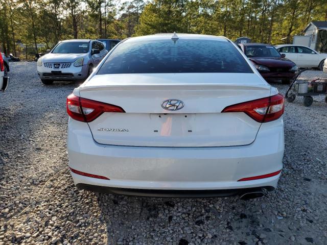 5NPE24AF7HH510791 - 2017 HYUNDAI SONATA SE WHITE photo 6